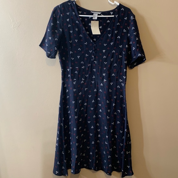 H&M dress - Picture 1 of 3